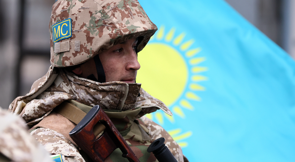 военное сотрудничество. командир казахстана. одкб войска. боевое содружество 2019. учения одкб в казахстане.